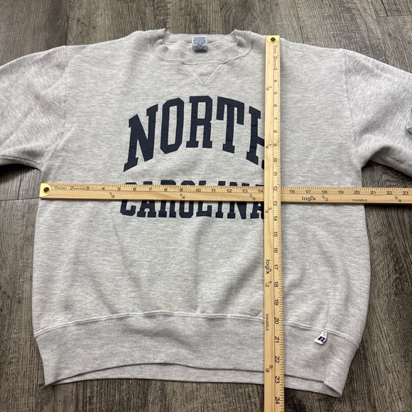 Vtg 90s Russell Athletic UNC North Carolina Tar Heels College Sweatshirt - Picture 3 of 6